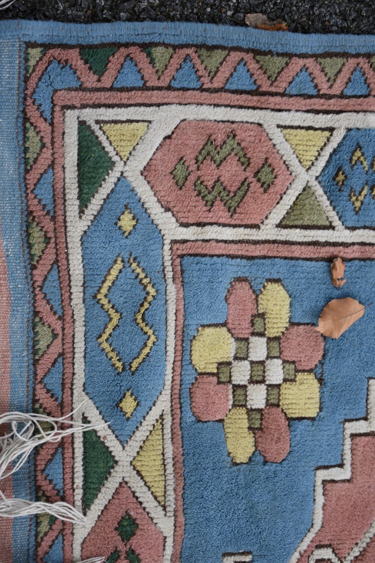 An Eastern rug, having geometric design, 200 x 126cm. - Image 2 of 2