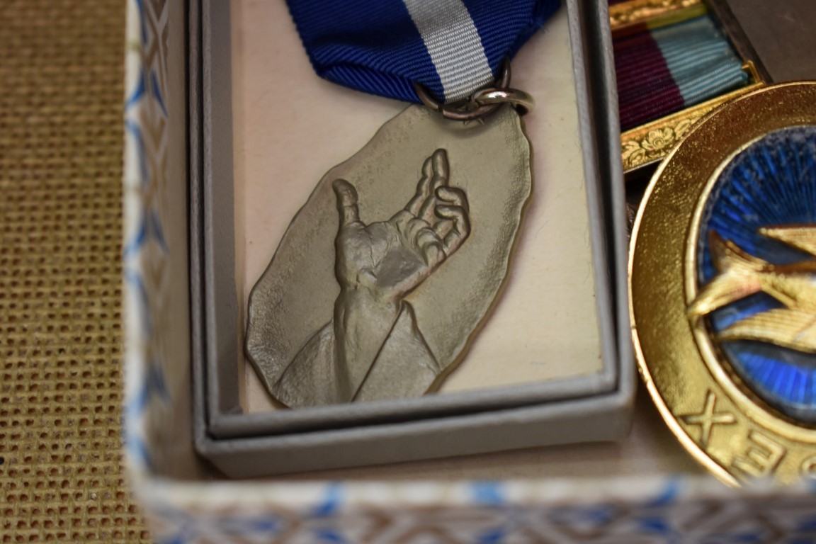 A collection of Masonic medals and related. - Image 2 of 2