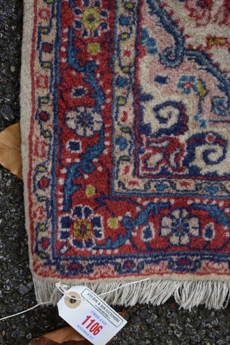 A small Persian rug, with allover floral design, 102 x 70cm. - Image 2 of 3