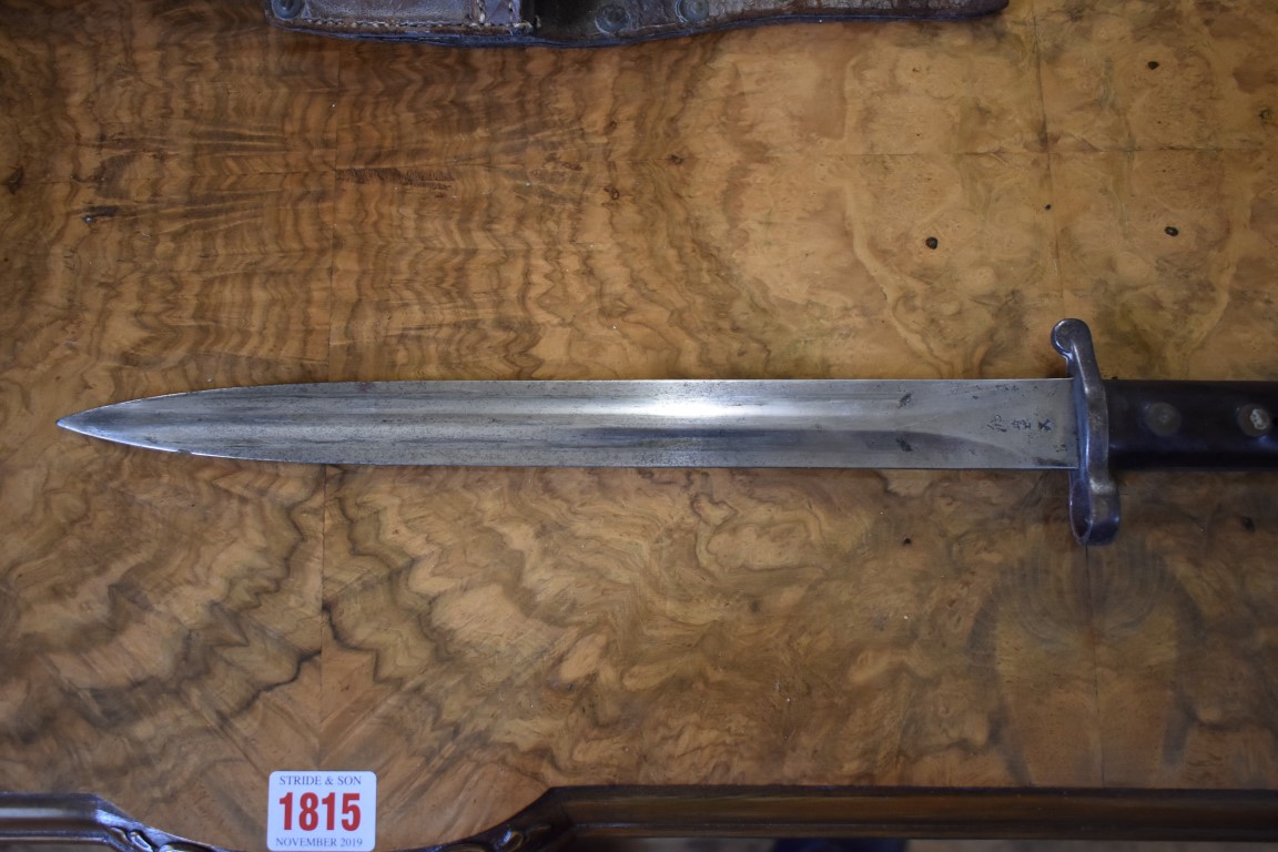 A British M1888 MkI type 2 Lee Metford bayonet and scabbard. - Image 2 of 4