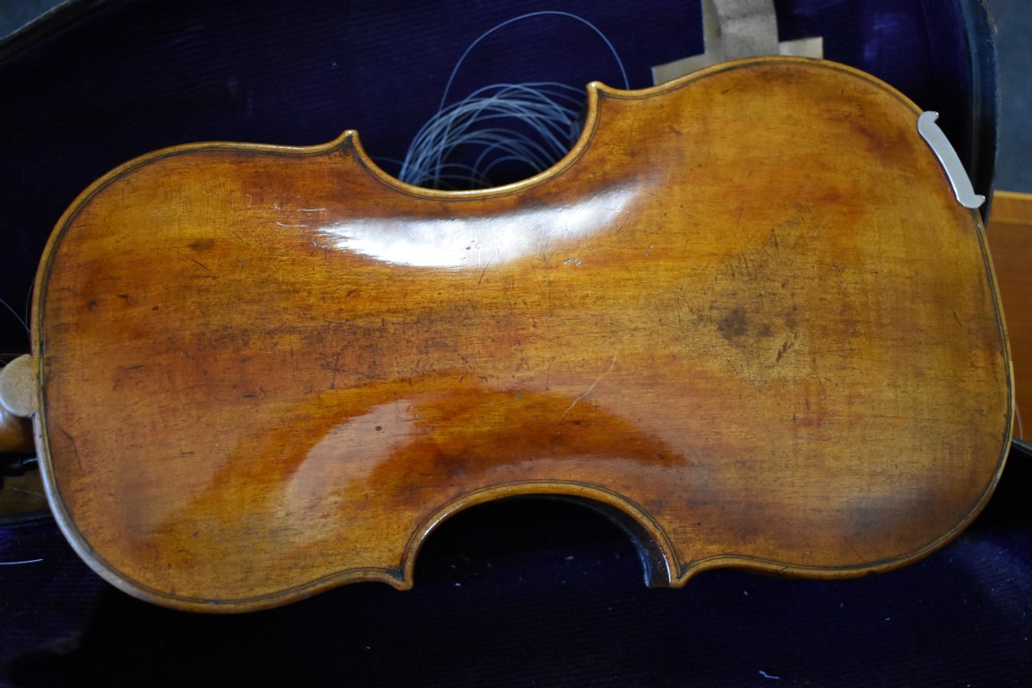An antique Continental violin, with 14in single piece back, with bow, in Hawkes & Son case. - Image 3 of 14
