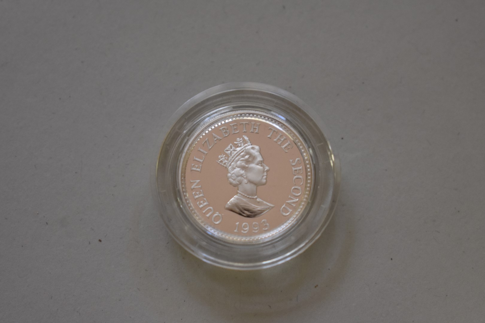 An Elizabeth II 1993 Alderney silver proof one pound coin, cased with certificate. - Image 3 of 3