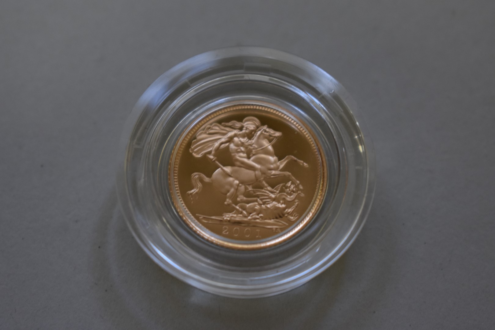 An Elizabeth II 2001 gold proof half sovereign, boxed. - Image 2 of 3