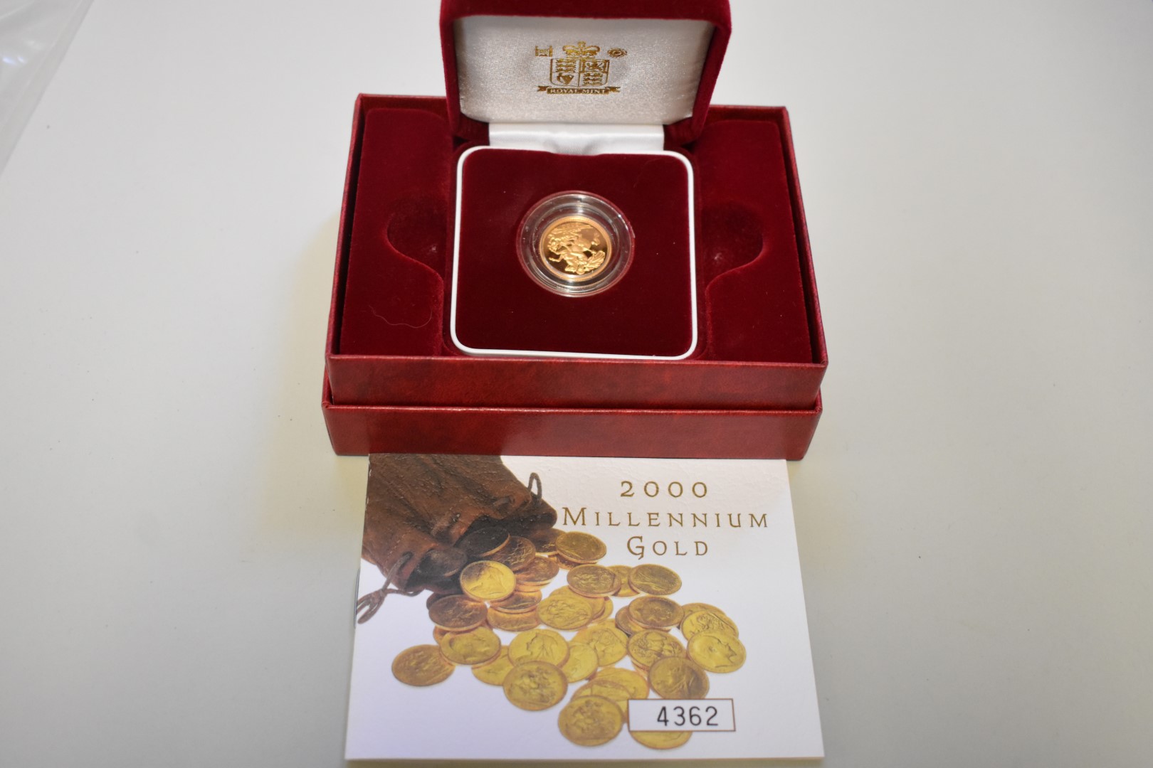 An Elizabeth II 2000 gold proof half sovereign, boxed.