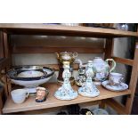 A mixed lot of English and Continental pottery and porcelain, to include a pair of Meissen