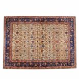 PERSIAN CARPET, SECOND HALF C20thWool. 370 x 272 cm. total.- - -18.00 % buyer's premium on the