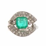 EMERALD RING, EARLY 20thPlatinum with brilliant cut diamonds. Total weight approx 0.39ct. & a square