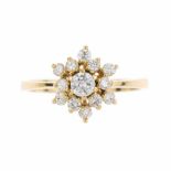 ROSETTE DIAMOND RINGYellow gold with brilliant cut diamonds. Total weight approx.0.55ct. Band