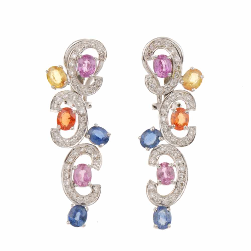 ALEN DIONE. EARRINGS OF DIAMONDS AND SEMI-PRECIOUS STONESALEN DIONE.Yellow gold with brilliant cut