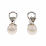YOU AND I EARRINGS.White gold with brilliant cut diamond. Total weight 0.04ct & cultivated pearl,