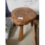 Burr oak stool