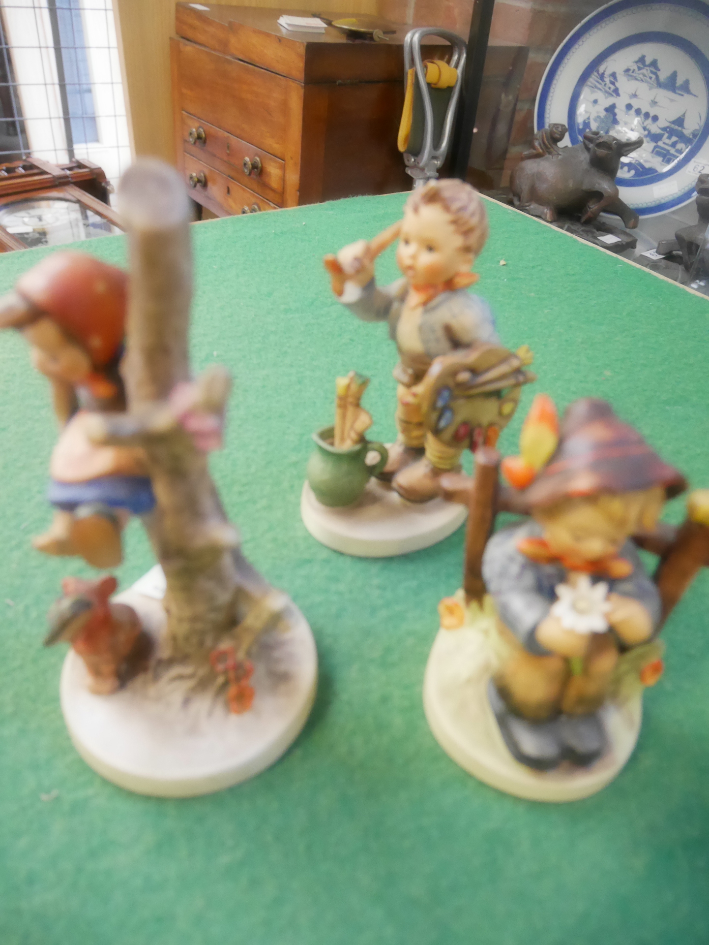 3 Goebel figures