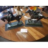 2 racehorse figures