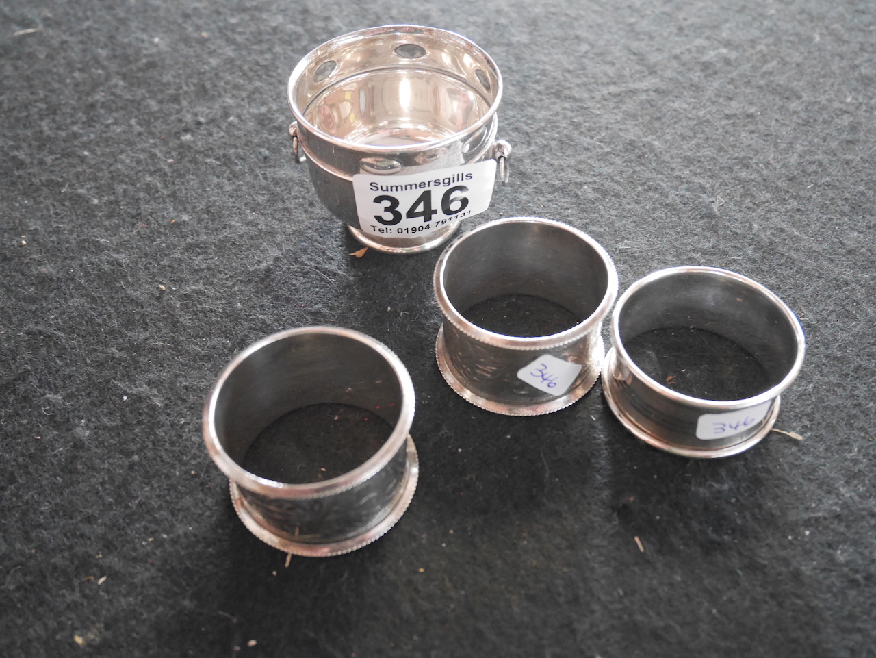 Silver pot and 3 napkin rings 93g