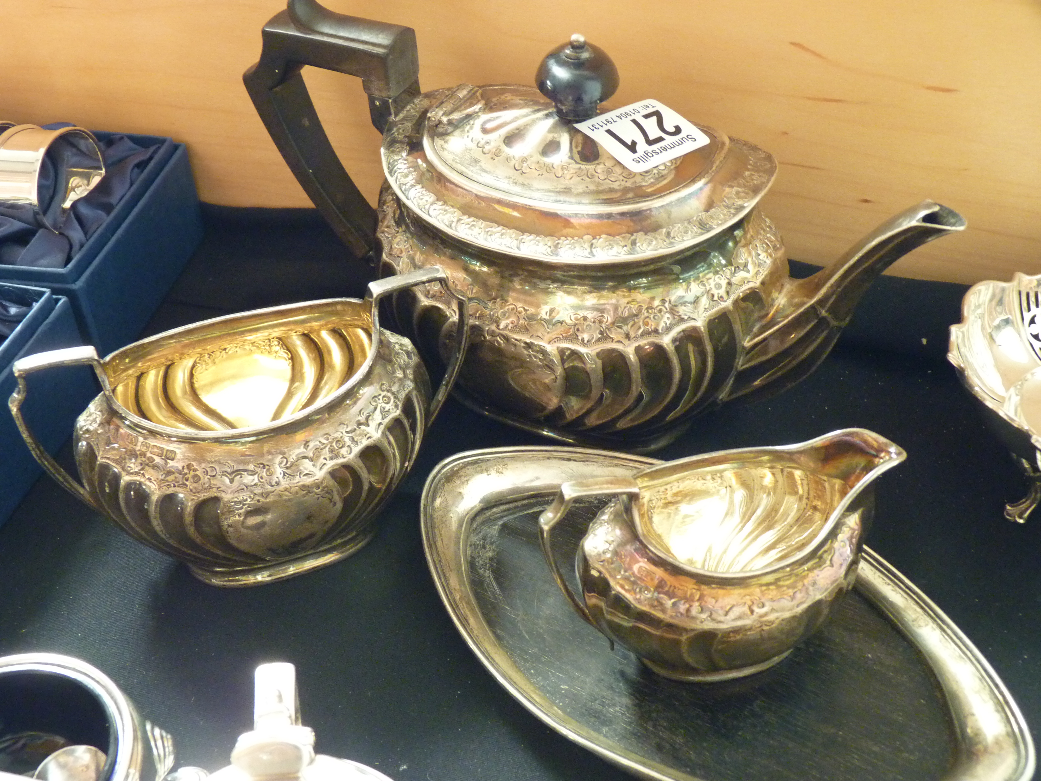 Victorian silver teaset, total weight 807g