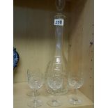 Glass decanter and 4 sherry glasses