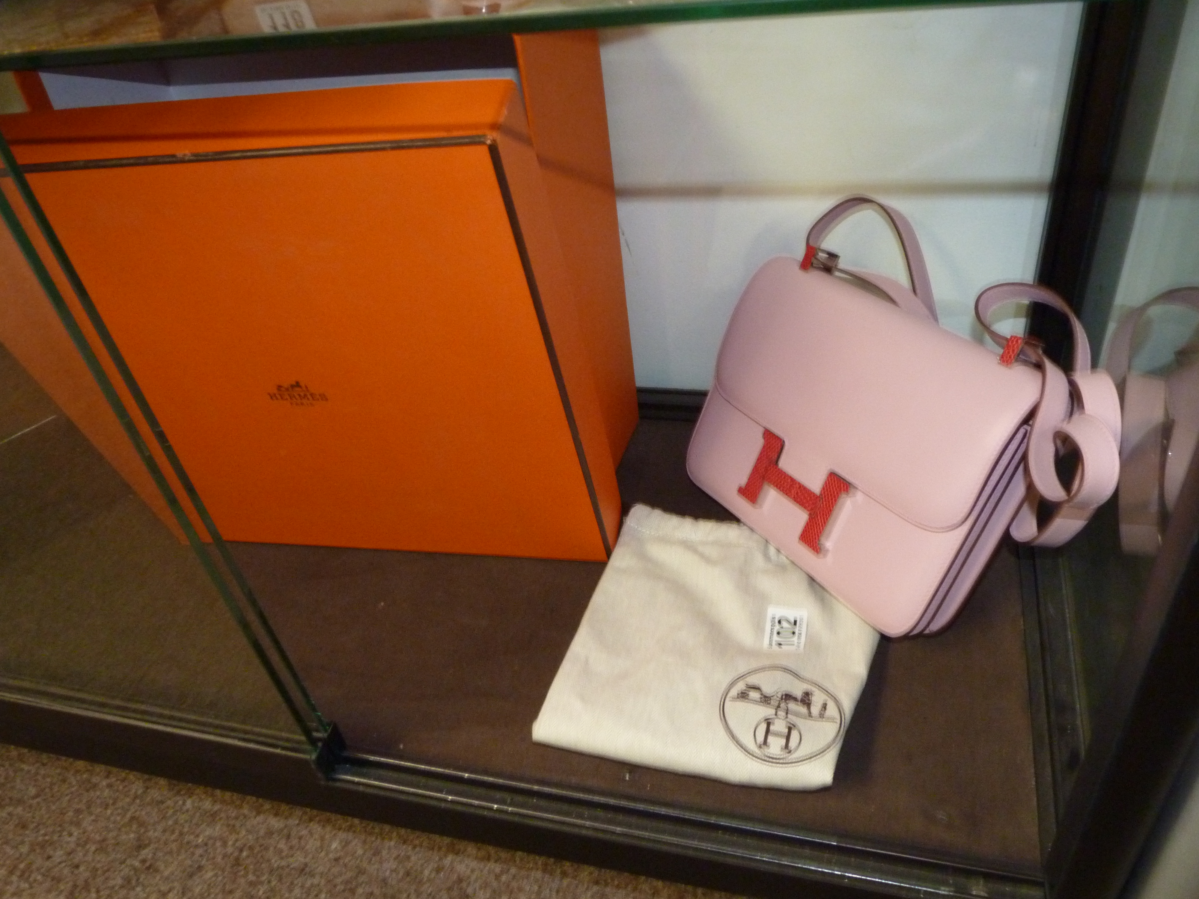 Hermes Constance handbag 24cm in pink with box and bag etc.Marked GLY745 - Image 2 of 11
