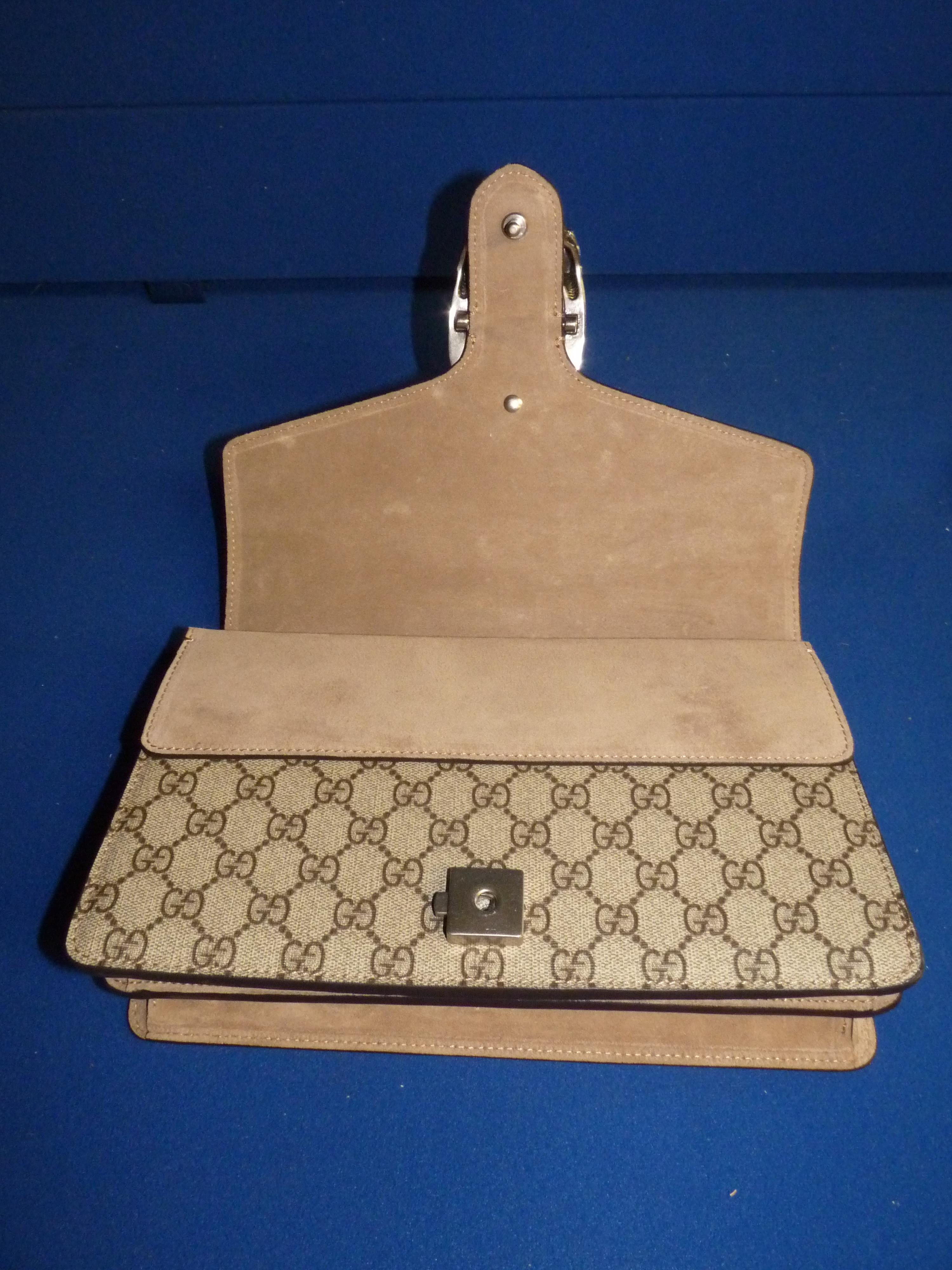 Gucci suede inner handbag - Image 4 of 6