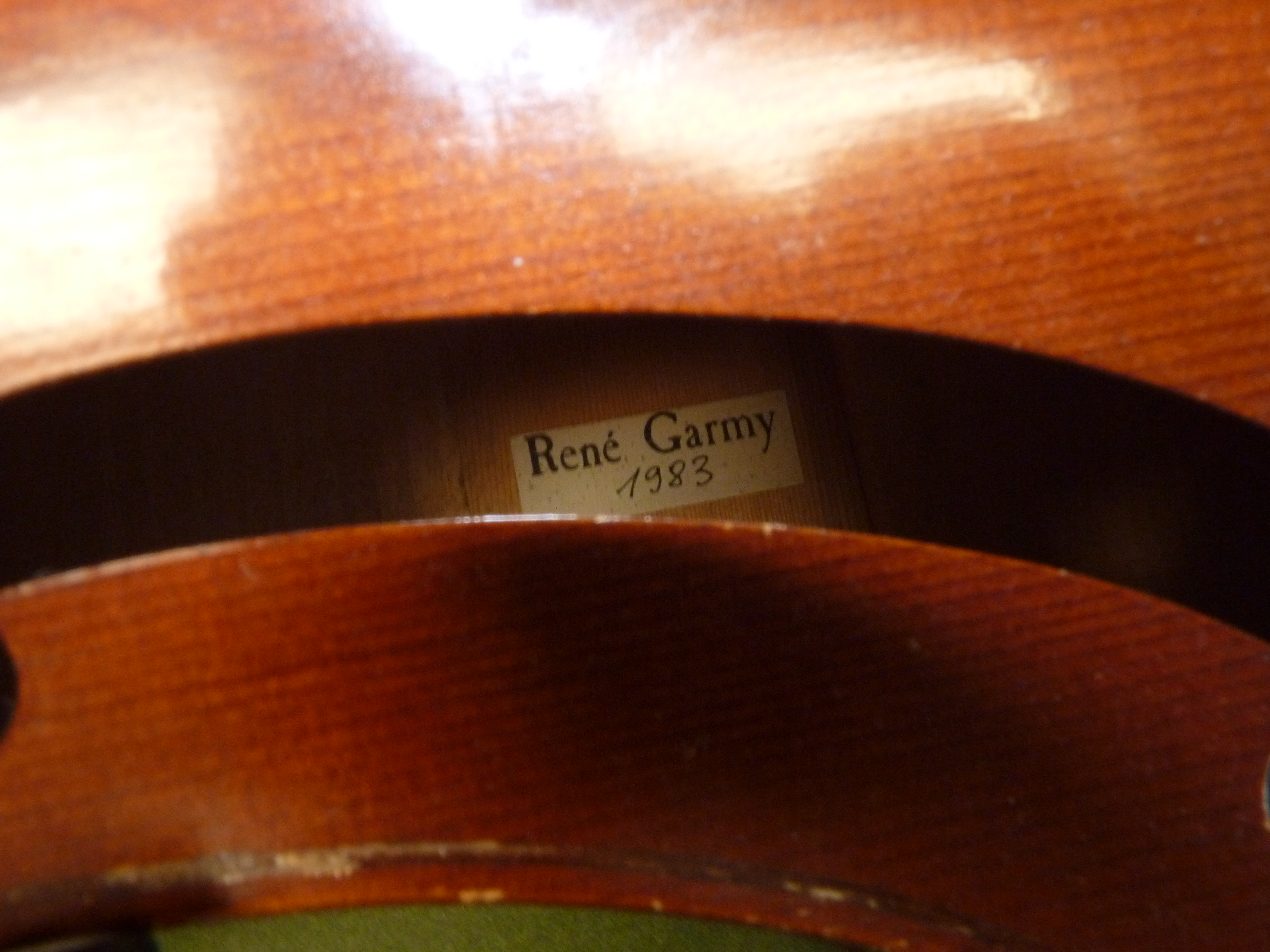 French 7 string bass viola da gamba by Rene Garmy 1983 and bow - Image 4 of 6