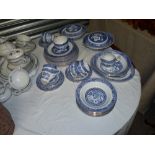 Barratts & Ridgeway willow dinner/tea set