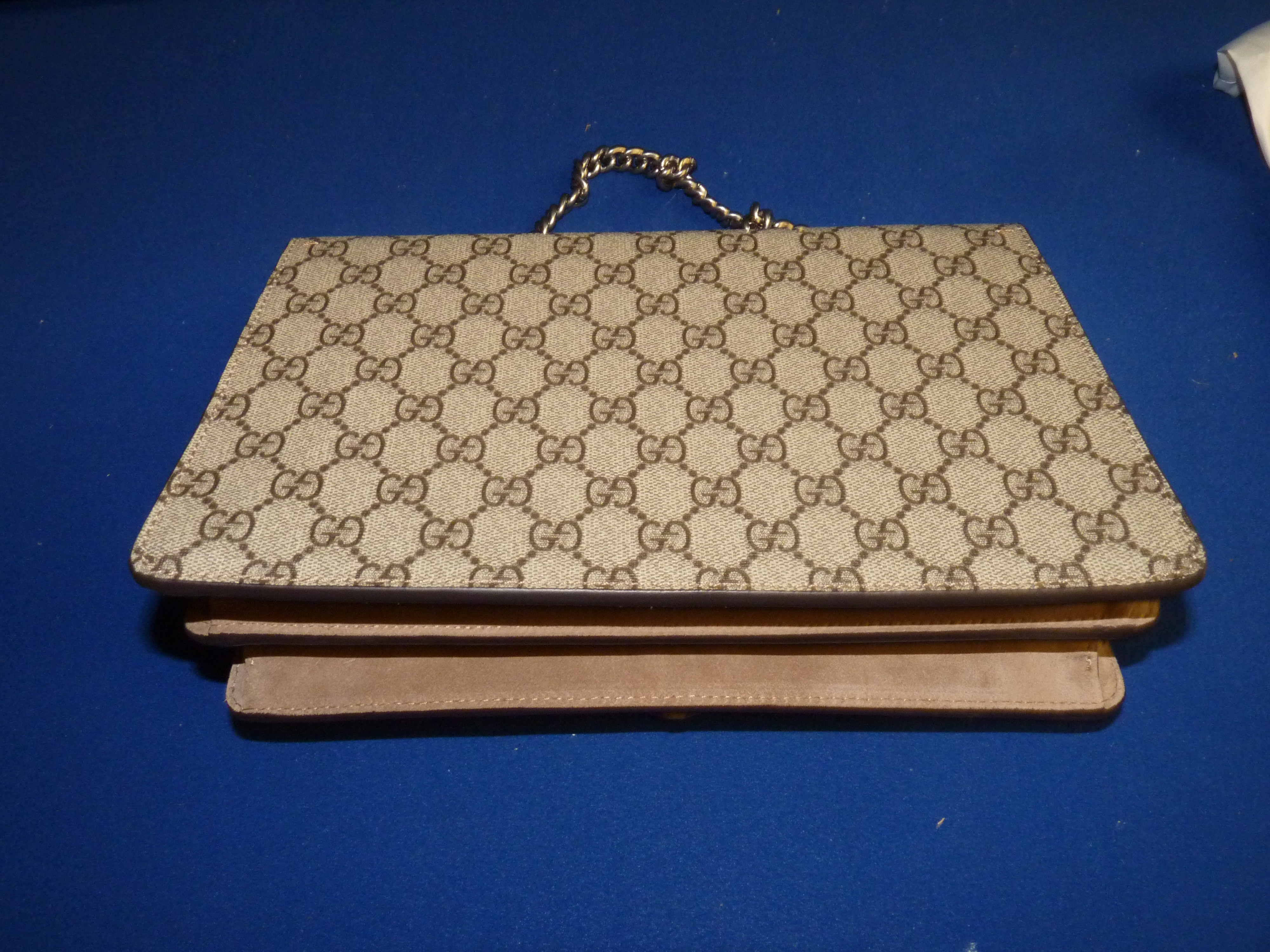 Gucci suede inner handbag - Image 2 of 6