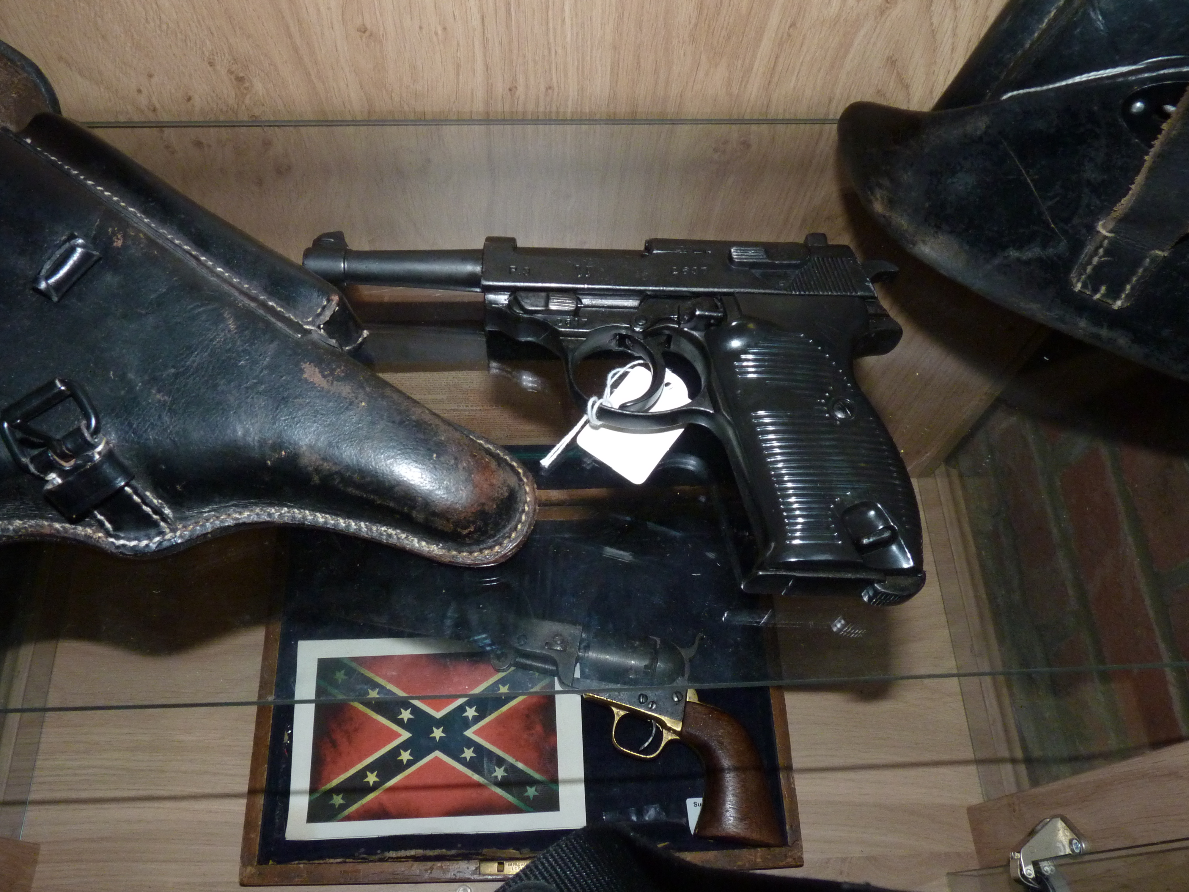 Replica German Officers pistol - Image 2 of 2