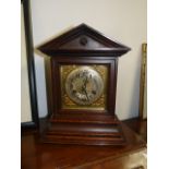 Oak cased mantle clock