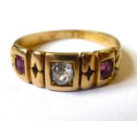A LATE VICTORIAN/EDWARDIAN HALLMARKED 18CT GOLD, RUBY AND DIAMOND RING The old cut diamond bezel set
