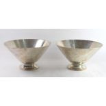 TIFFANY & CO., A PAIR OF STERLING SILVER BOWLS. (14cm x 8cm) good, no damage