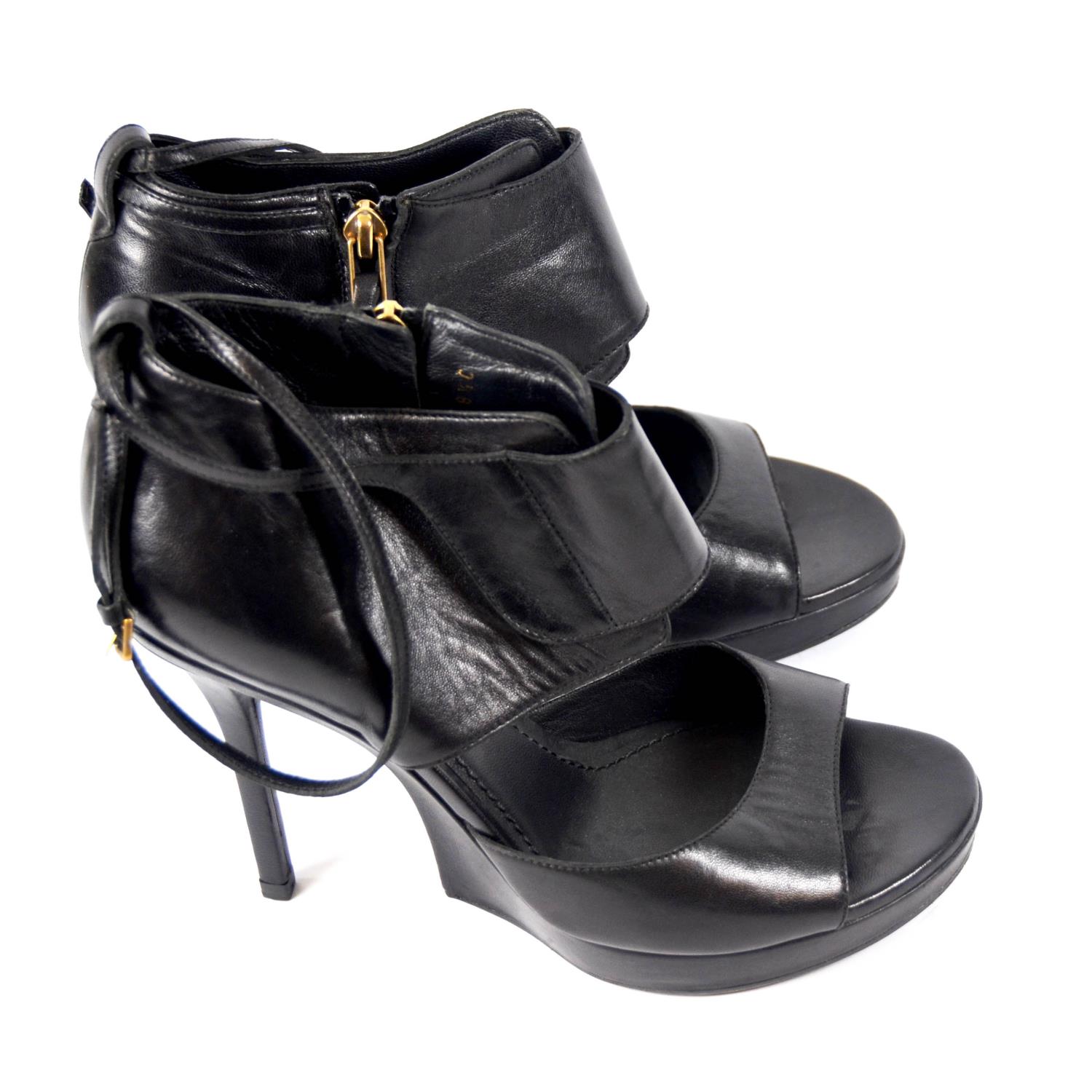 YVES SAINT LAURENT, BLACK LEATHER HEELS With thick ankle support, ankle strap, open toe, side zip ( - Image 3 of 5