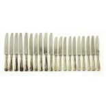 A set of ten modern silver-handled table knives and cheese/dessert knives,Sheffield 1969,of rat-tail