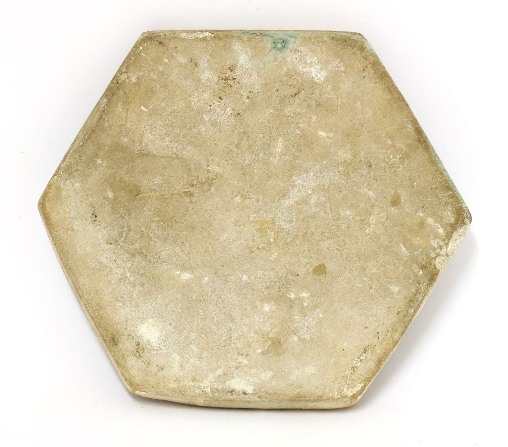 A rare moulded pottery tile,early 14th century, Kashan, of hexagonal form, turquoise-glazed and - Bild 2 aus 2