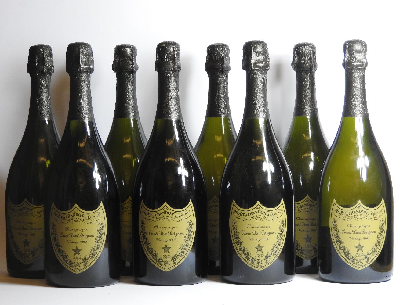 Moët & Chandon, Dom Pérignon, 1990, eight bottles