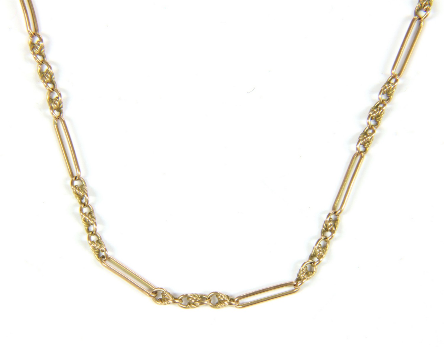 A gold fetter and three link necklace
