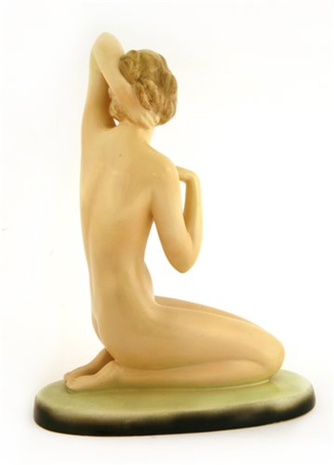 A Goldscheider figure of a kneeling nude, - Bild 2 aus 3