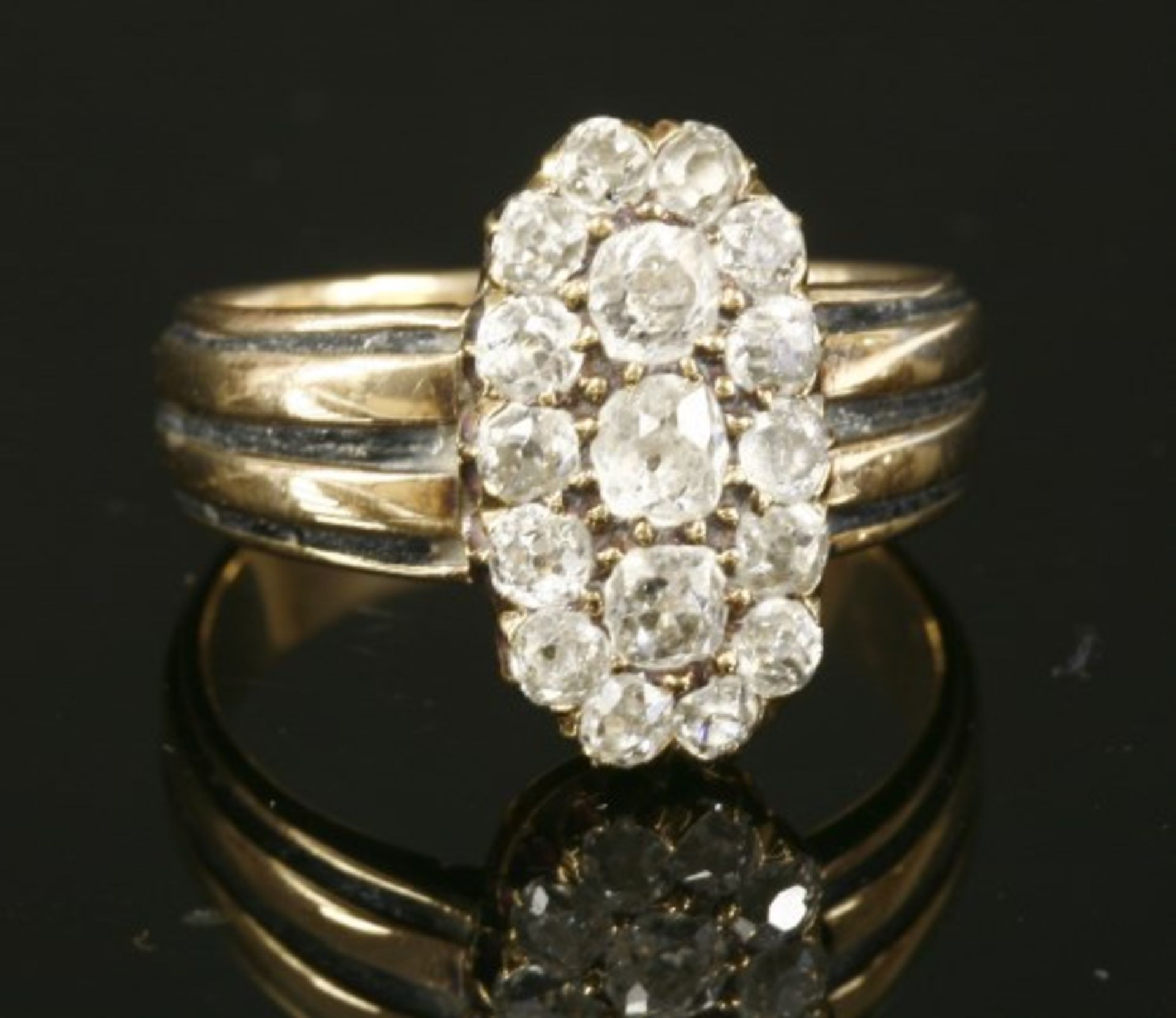 An Edwardian diamond cluster ring