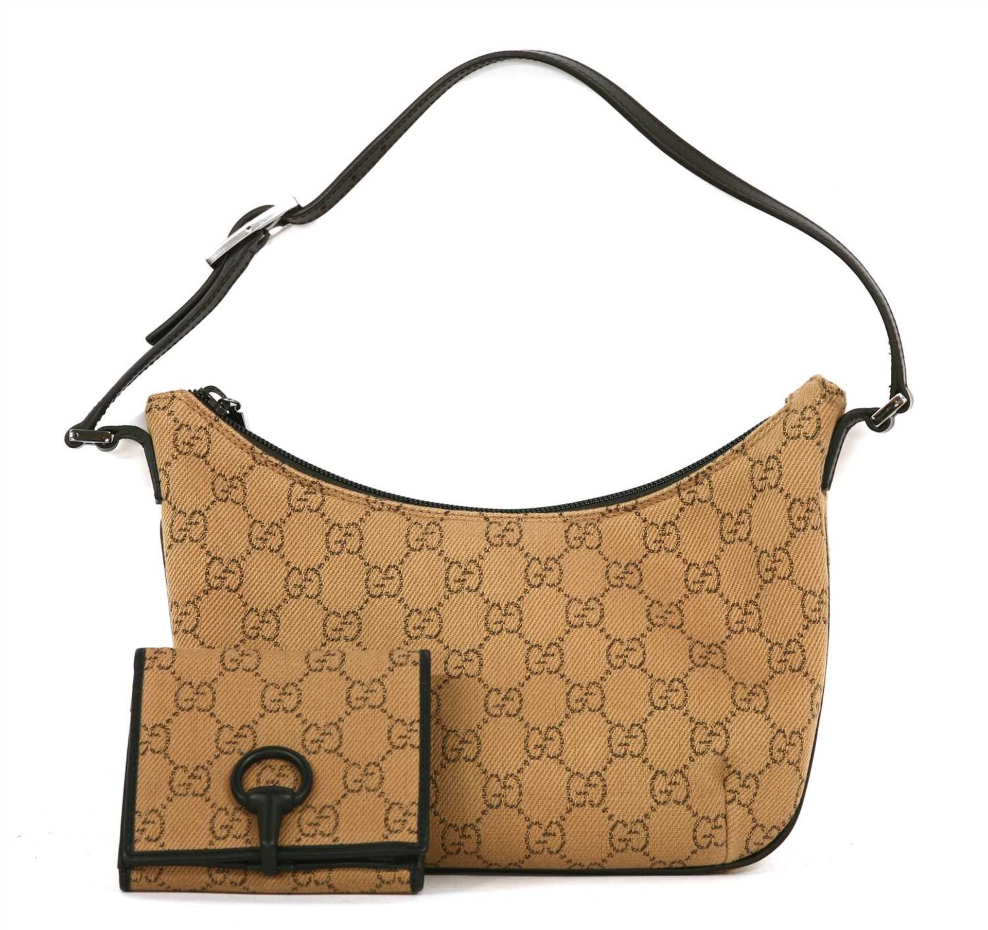 A Gucci tan monogram canvas shoulder bag