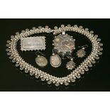 A Victorian sterling silver collar,