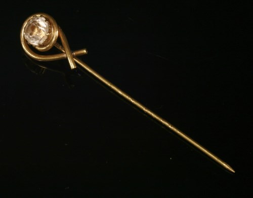 An early 20th century gold stick pin