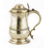 A George II silver tankard,