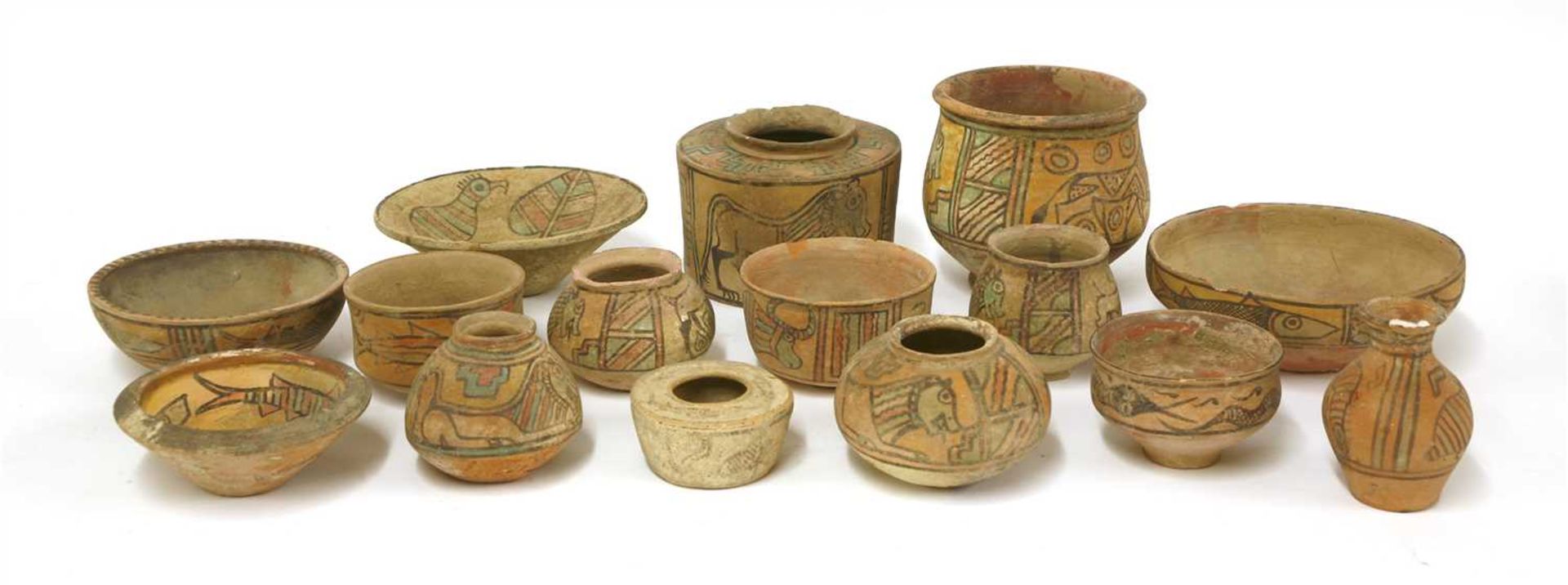 Antiquities: fifteen Indus Valley clay bowls and pots,