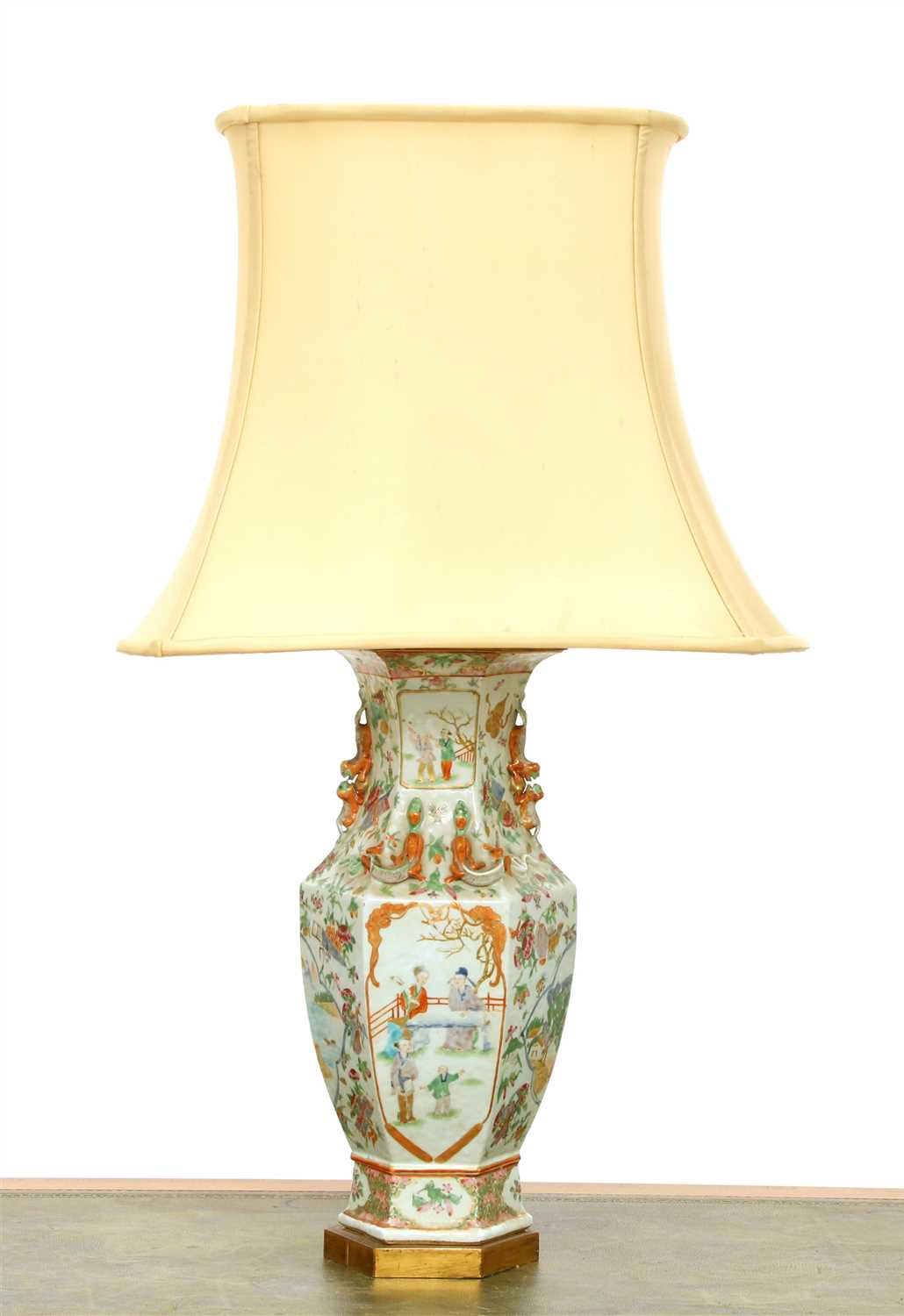 A Chinese famille verte vase table lamp,
