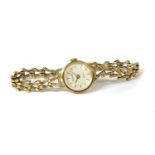 A 9ct gold Accurist quartz watch