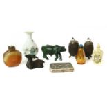 A small mixed lot of Chinese items,