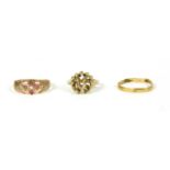 A 9ct gold ring,