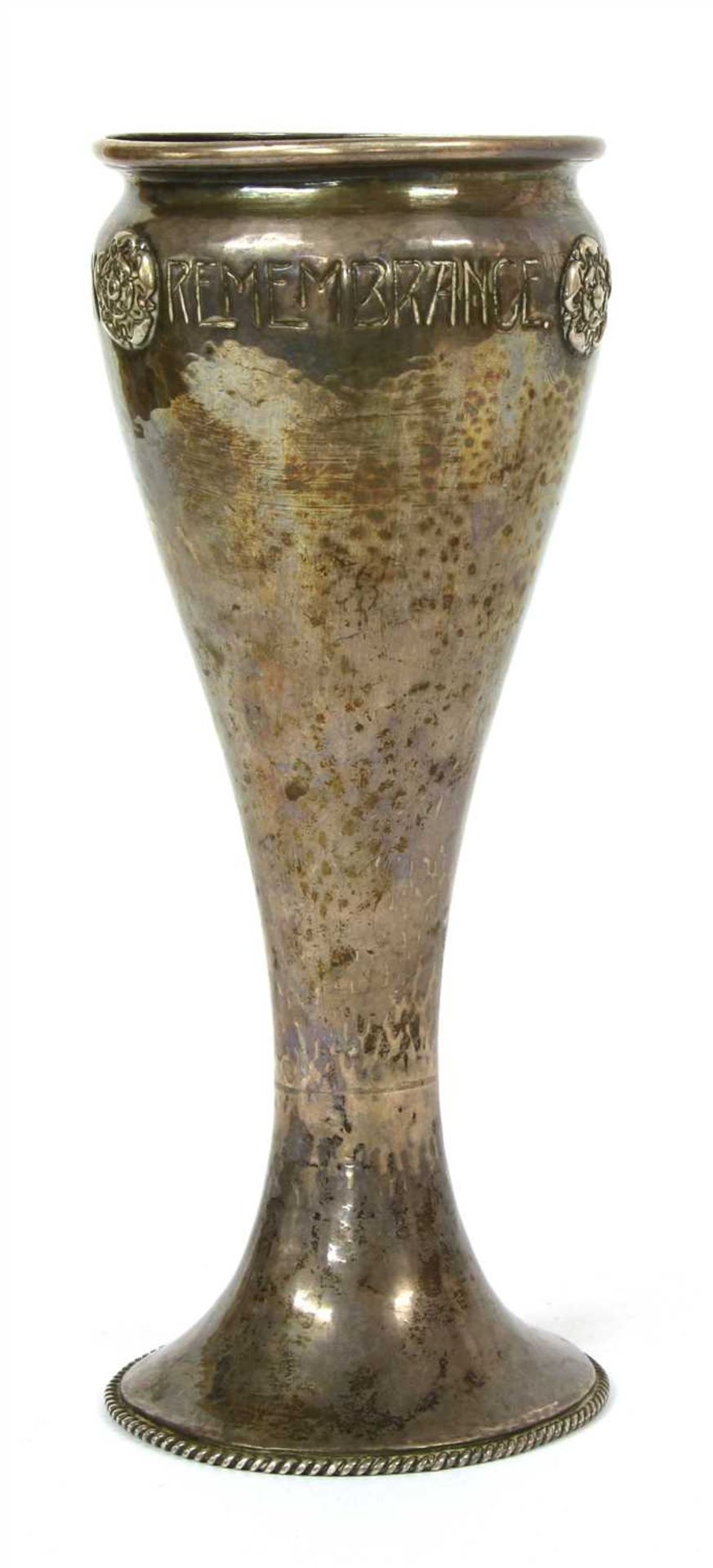 An Arts and Crafts silver vase, - Bild 4 aus 4