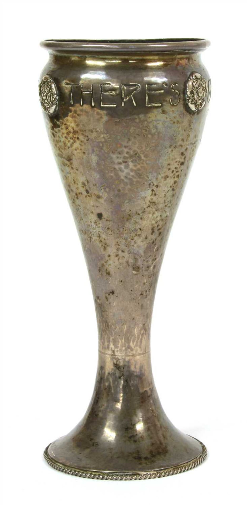 An Arts and Crafts silver vase, - Bild 3 aus 4