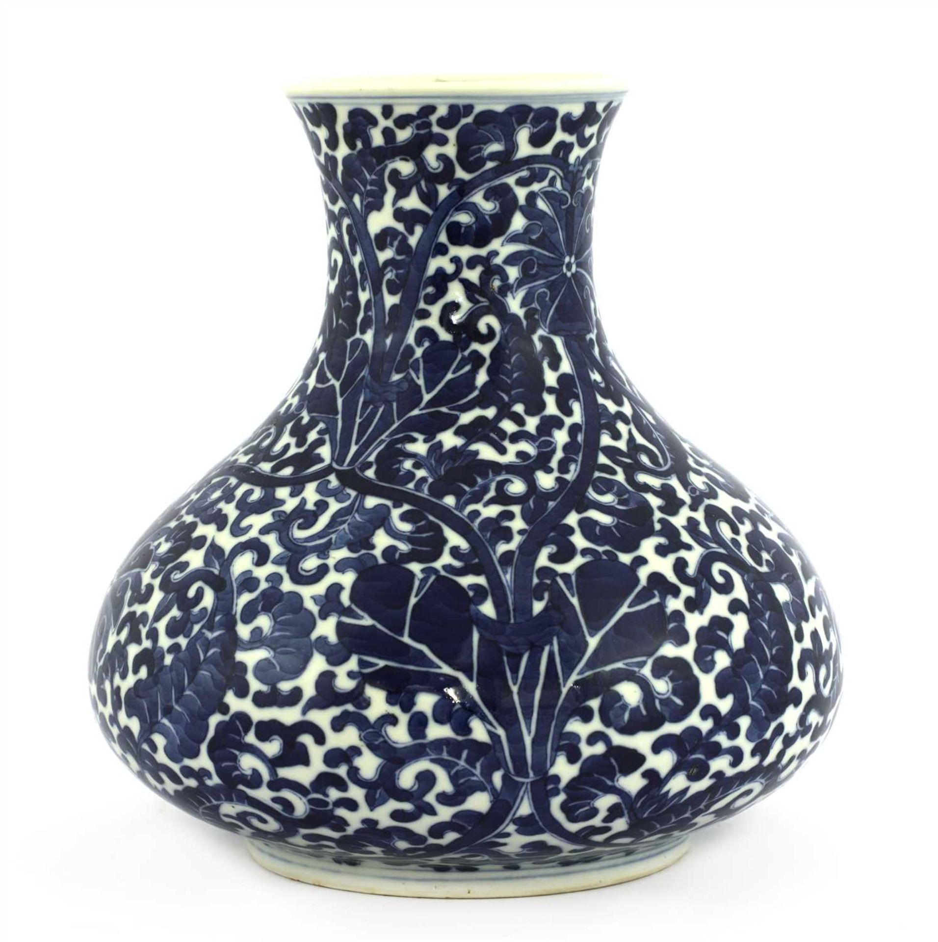 A Chinese blue and white vase,