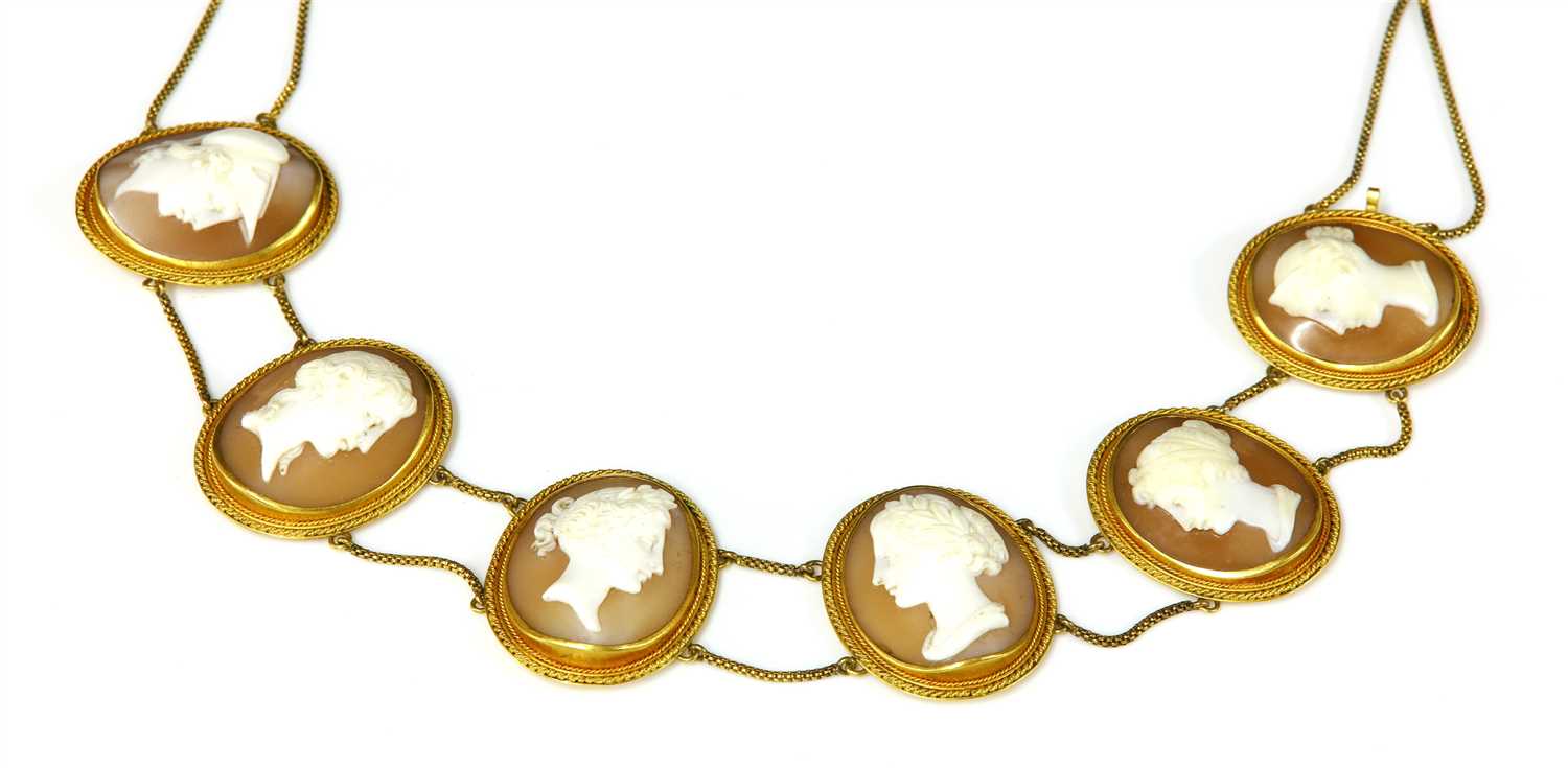 A cased Italian gold carved shell cameo necklace, c.1830, - Image 3 of 5