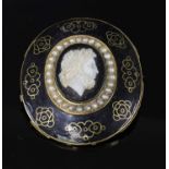 A Victorian hardstone cameo memorial brooch,